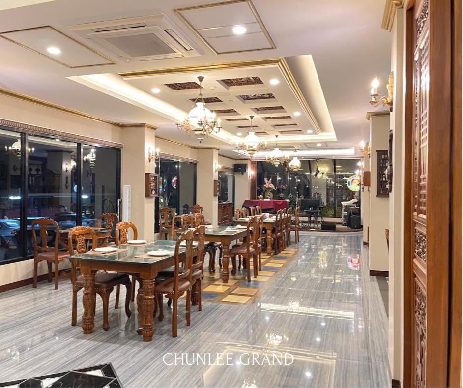 Chunlee Grand Korat Ξενοδοχείο Nakhonratchasima Εξωτερικό φωτογραφία